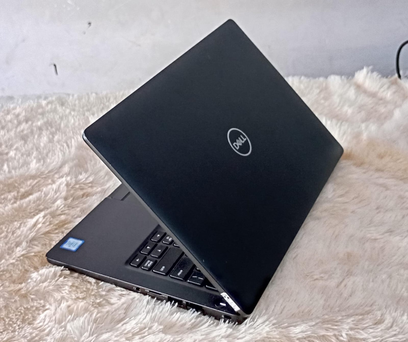 Dell 5300